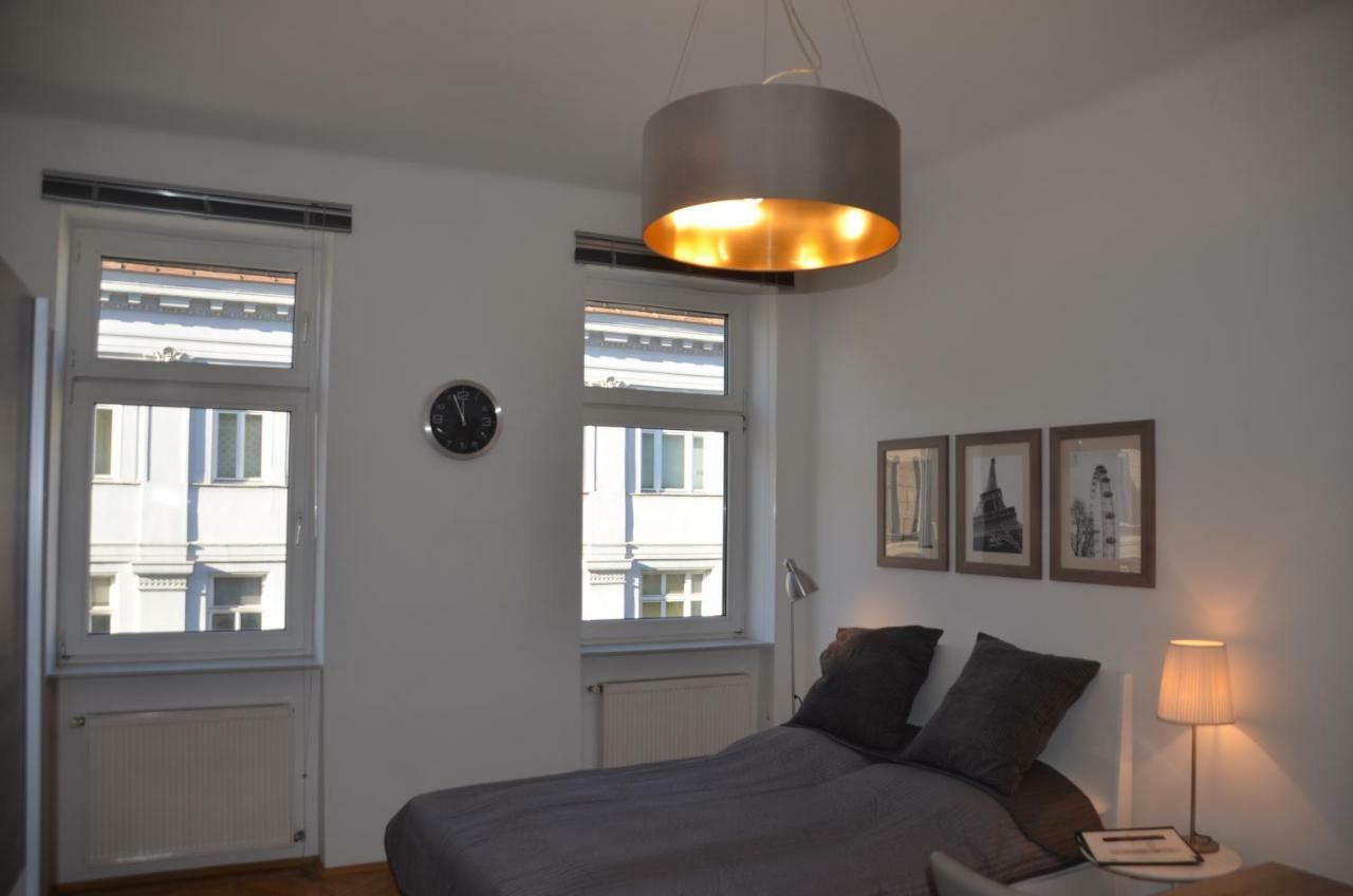 Charmante Altbauapartments Apostelgasse Wenen Buitenkant foto