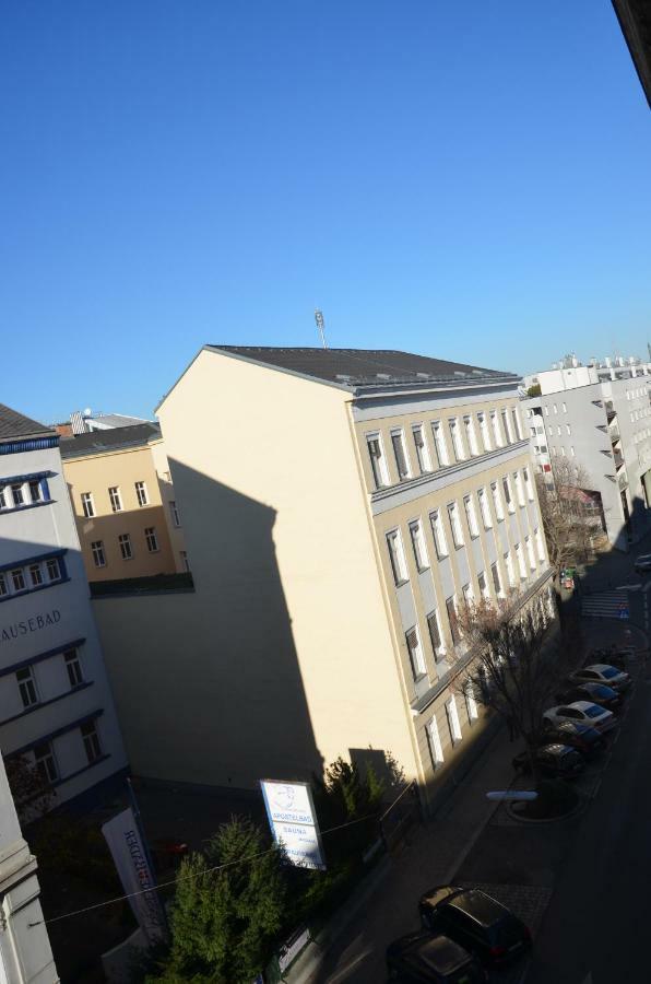 Charmante Altbauapartments Apostelgasse Wenen Buitenkant foto