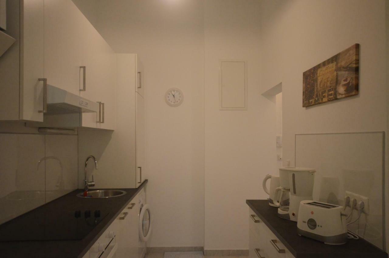 Charmante Altbauapartments Apostelgasse Wenen Buitenkant foto