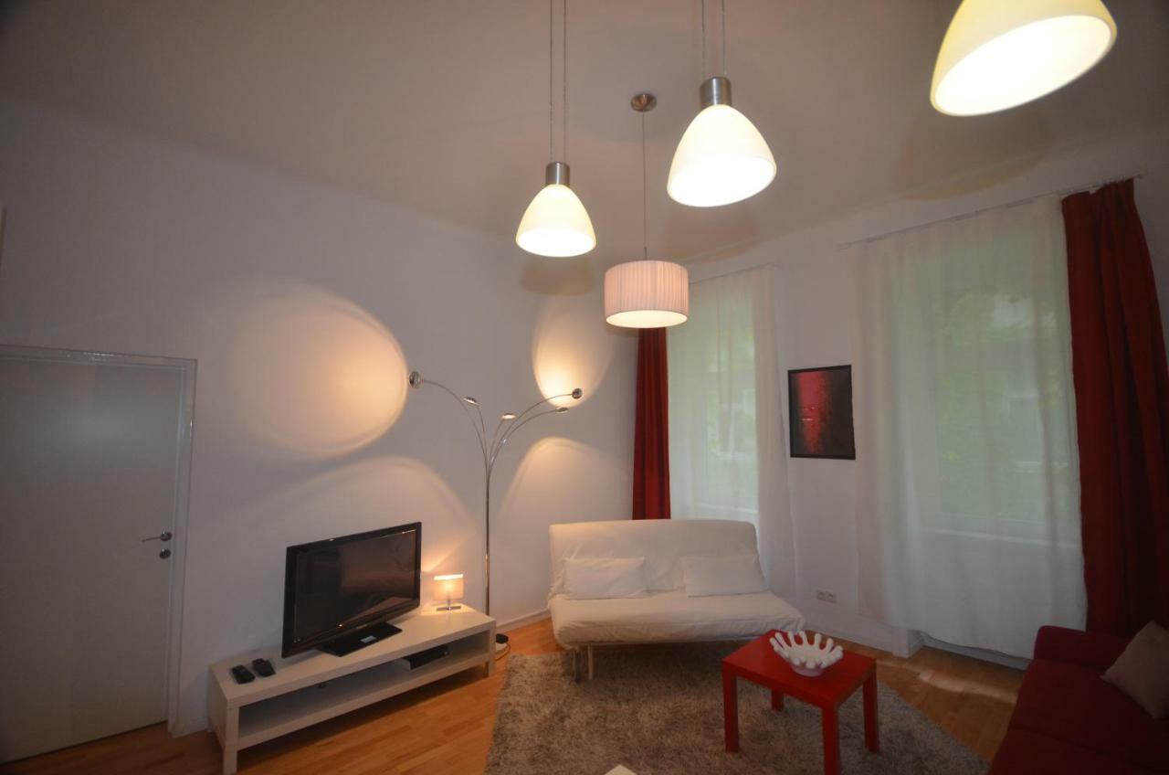Charmante Altbauapartments Apostelgasse Wenen Buitenkant foto